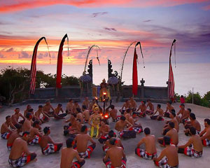 Uluwatu Tour, Kecak Dance and Seafood Dinner